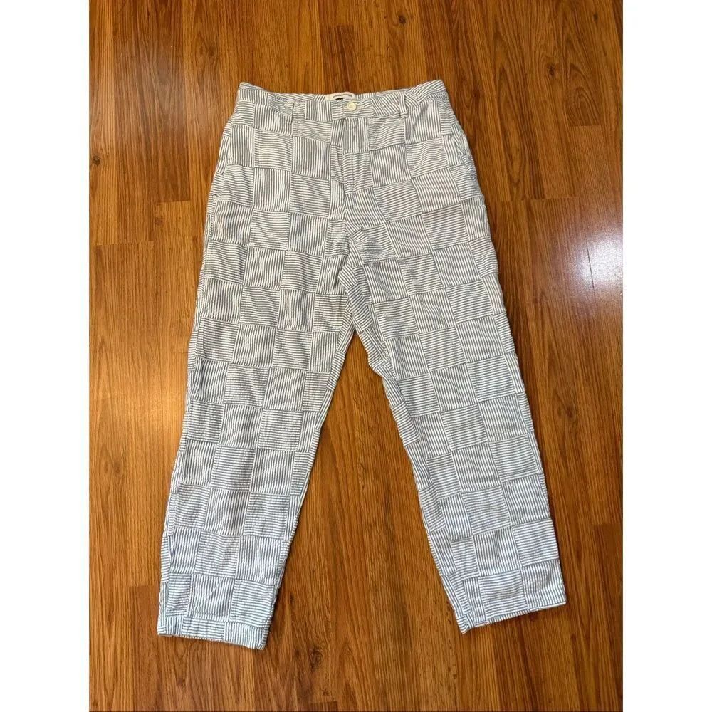 Urban Outfitters Women's Striped Textured High Rise Capri Pants Blue White Sz 32